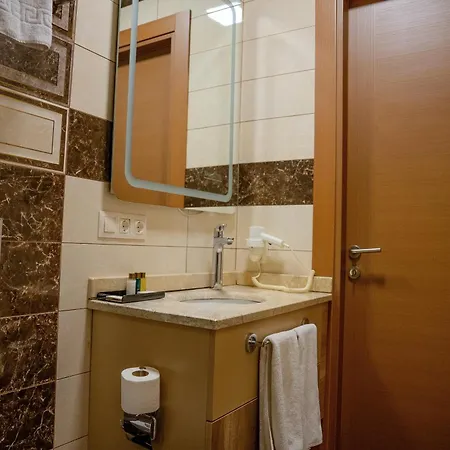 Hotel Mari 4*