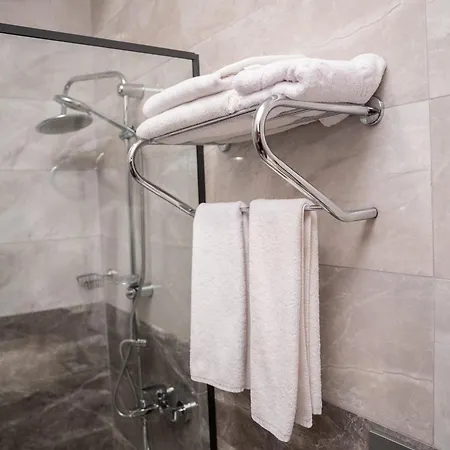 Hotel Mari 4*