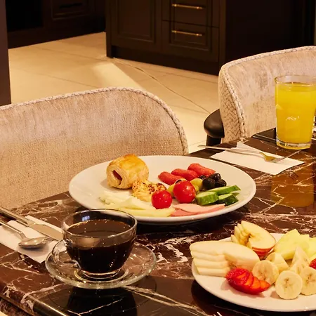 Mari Hotel 4*
